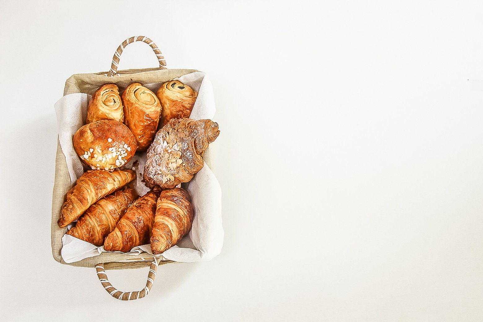 Packshot de viennoiseries par POPOWE Studio